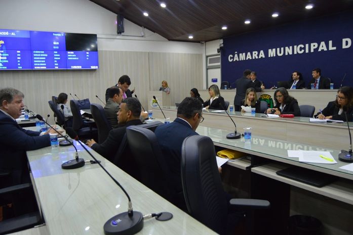 Câmara aprova PLs do Executivo para remanejamento de recursos