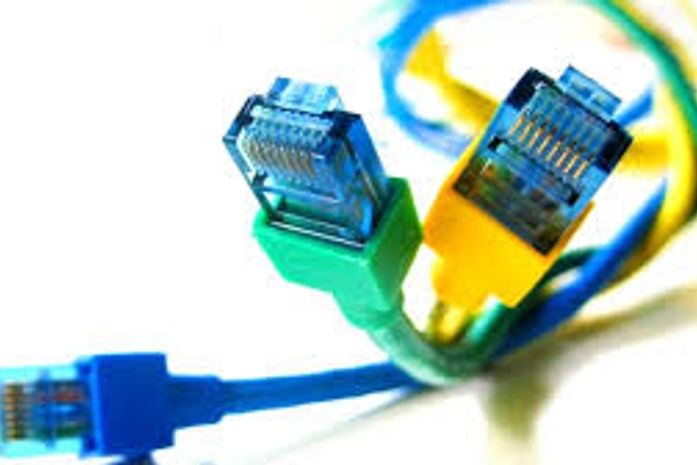 Profissionais de telecomunicações discutem ampliação da banda larga