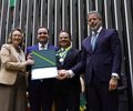 Presidente da ALE/AL, Marcelo Victor é condecorado pela Câmara dos Deputados em Brasília