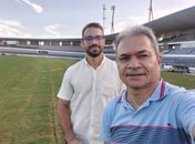 Ronaldo com Humberto Risco acompanhando os preparativos finais  do Rei Pelé para a temporada 2023
