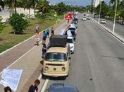 Manifestantes fazem carreata em Maceió e pedem por impeachment de Bolsonaro