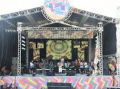 Mela Mela anima foliões e leva milhares as ruas de São José da Laje