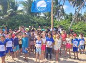 Estudantes visitam Praia do Patacho e conhecem projeto Bandeira Azul