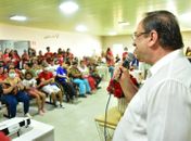 Luciano parabeniza a Pestallozzi de Arapiraca pelos 26 anos dedicados à saúde e à inclusão social