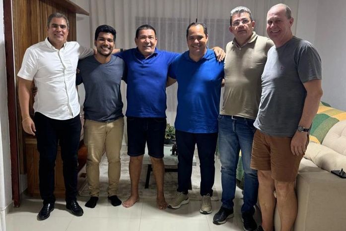 Em Marechal, Walter Cabeção anuncia apoio a Bocão