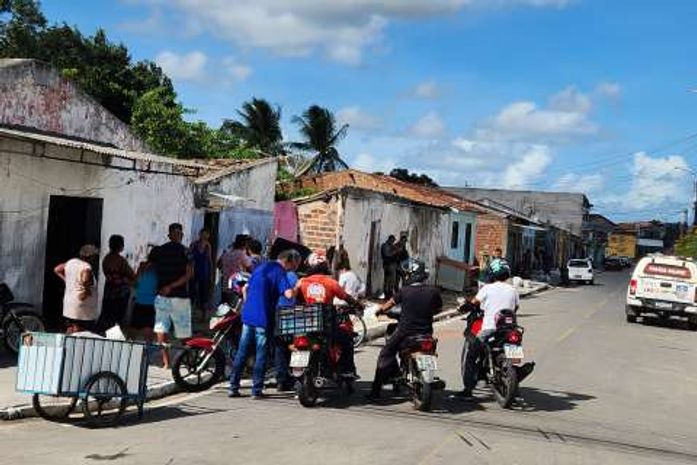 Homem é executado após atender chamado na porta, no bairro Brasília em Arapiraca