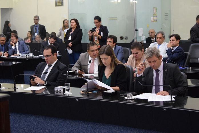 Deputados em plenário