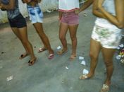 Organizador de festa é preso por liberar bebida alcoólica para menores