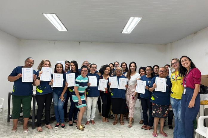 Equatorial Alagoas realiza entrega de certificados dos cursos de bijuterias e ecobags ofertados por meio da plataforma E+Profissional
