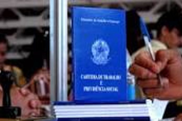 Adesão ao PDV dos servidores começa ainda neste ano; desligamentos só em 2018