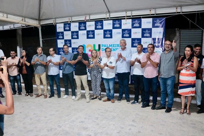 Prefeitura entrega drenagem e pavimentação no bairro Juca Sampaio