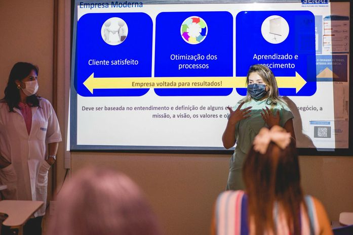 Aulas no Senai deram início à programação.
