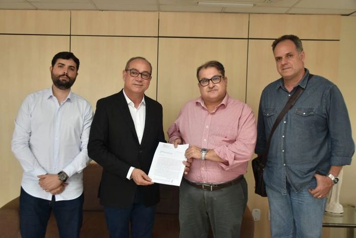 Documento, que demonstra preocupação da classe empresarial com a medida, foi entregue em mãos ao secretário George Santoro
