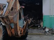 Galpão fica parcialmente destruído após incêndio de médias proporções em Arapiraca