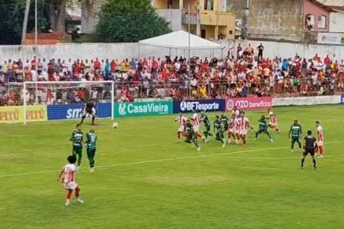 Penedense e Coruripe empatam por 0 a 0 e time ribeirinho assume 2ª colocação