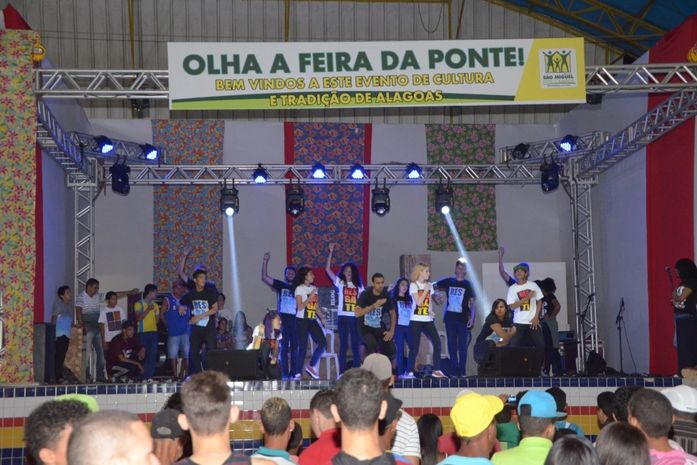 Feira da Ponte 2015 supera expectativas e faz sucesso com atrações culturais