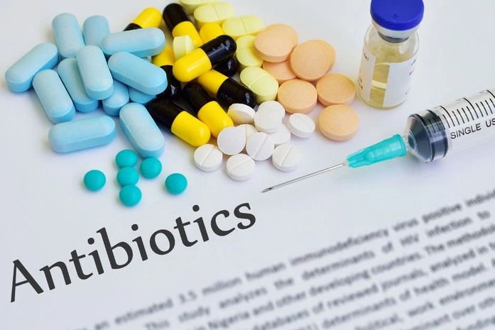 Resistência a antibióticos causa 1,27 milhão de mortes no mundo e 34 mil no Brasil por ano