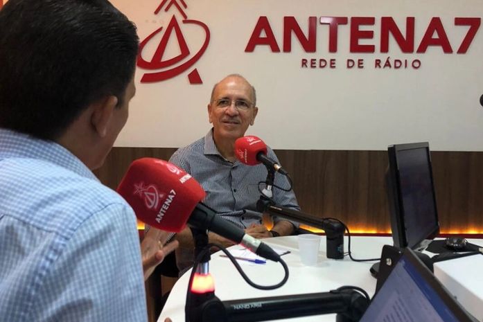 Ronaldo Lopes destaca parceria do Governo de Alagoas com Penedo durante entrevista para Antena 7