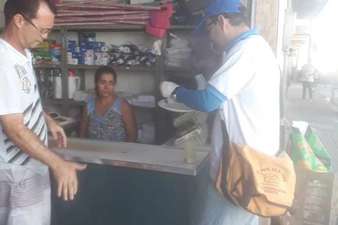 Prefeitura de União realização ação de combate às moscas