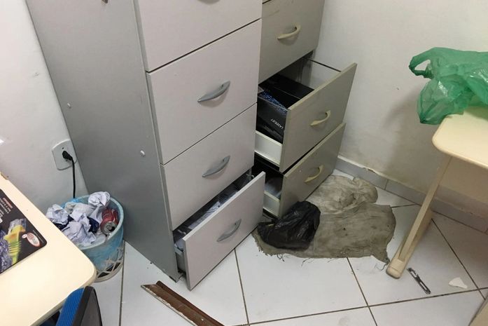 Gabinete foi arrombado