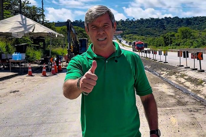 Na BR-101, Cabo Bebeto mostra rodovia inacabada e acusa Renan e Dantas: “Estão tentando me calar”
