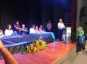 Agentes de saúde e endemias recebem novos fardamentos em comemoração no Planetário