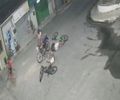 Colisão frontal entre bicicletas deixa jovem e adolescente gravemente feridos no interior de AL; veja vídeo 