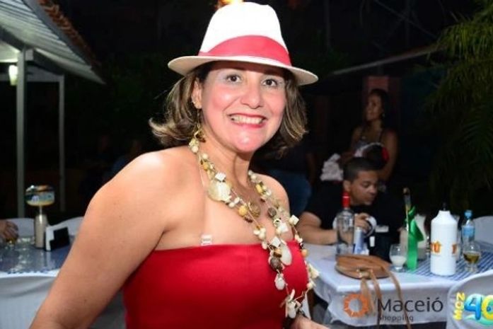 Show foi inspirado na música ‘Guerreira’, composição de Mikla Waltari, que fala da trajetória da cantora e dá nome ao espetáculo