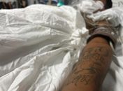 Pedro Lucas Cardoso da Silva, de 21 anos, tem uma tatuagem no braço esquerdo