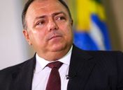 Covid-19: 354 milhões de doses estão asseguradas em 2021, diz Pazuello