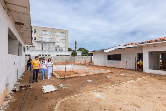 JHC visita obras da Casa do Autista, marco na saúde pública de Maceió