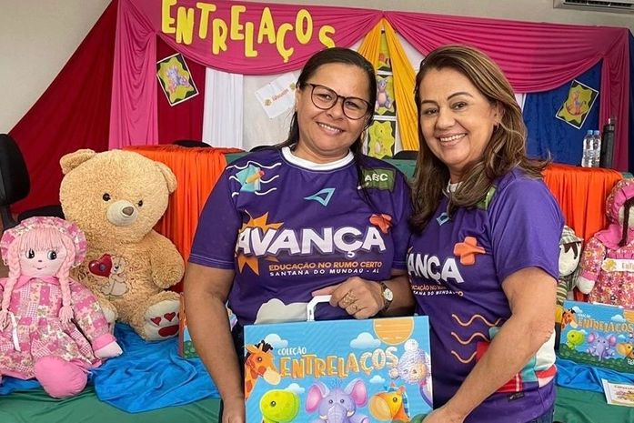 Coleção Entrelaços: Educadores de Santana do Mundaú participam de encontro formativo