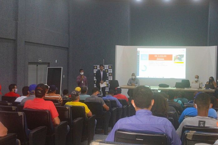PRF realiza leilão de veículos apreendidos nesta quarta-feira (02)