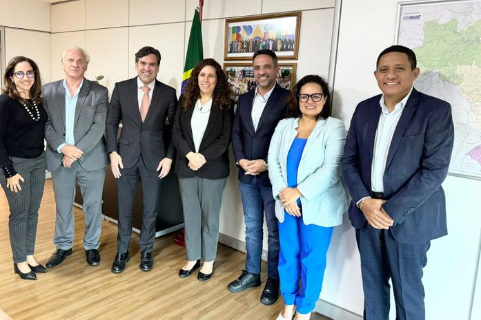 Júlio Cezar integra comitiva de Paulo Dantas em Brasília