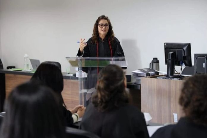 Homem que matou ex-namorado de companheira é sentenciado com mais de 29 anos de prisão