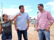 Marcelo Palmeira acompanha mutirão de limpeza no Jacintinho