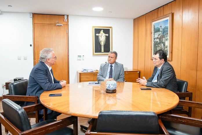 Em encontro com Renan Calheiros, Rui Costa garante barragens em Alagoas no PAC-3