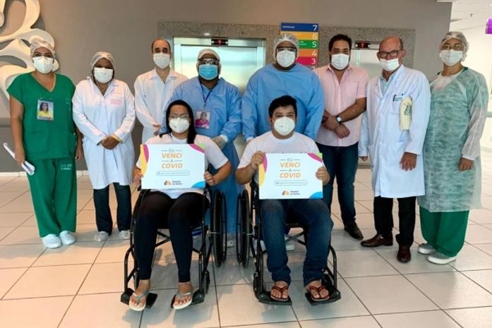 Covid-19: dois pacientes trazidos de Manaus para AL recebem alta do Hospital da Mulher