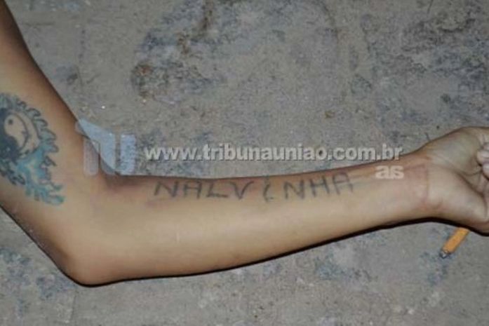 Mulher foi assassinada a tiros