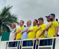 Flávio Bolsonaro reúne centenas em motociata e promete manter Bolsa Família em Arapiraca
