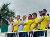 Flávio Bolsonaro reúne centenas em motociata e promete manter Bolsa Família em Arapiraca
