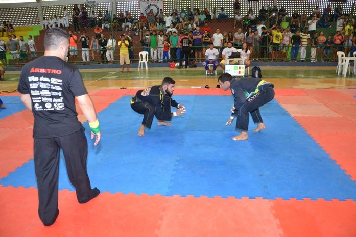 320 atletas participaram do Open Sandro Melo de Jiu-Jitsu, em São Miguel dos Campos