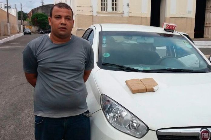 PC prende homem com mais de dois quilos de cocaína no Jaraguá