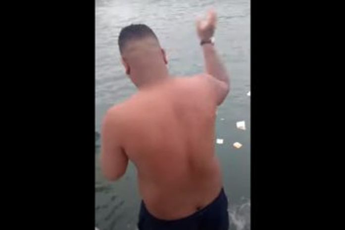 Vídeo: Participante de festa em barcos de luxo joga notas de R$ 50 no mar