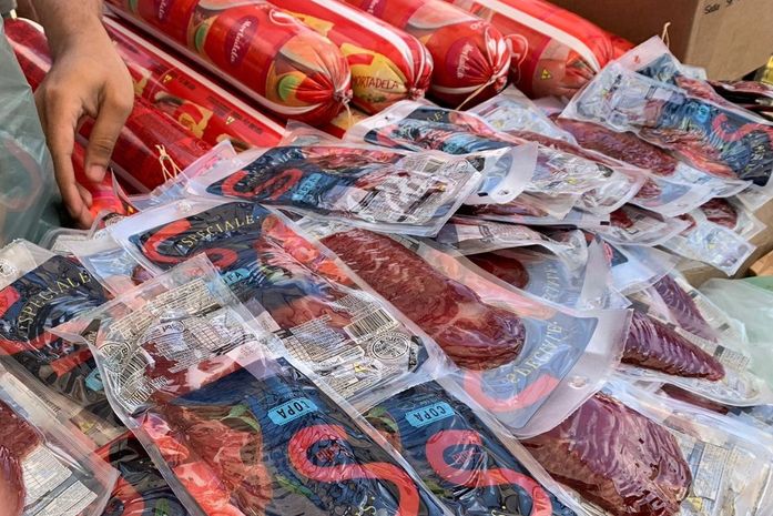 Vigilância apreende 900kg de alimentos impróprios para consumo em Maceió; saiba como denunciar