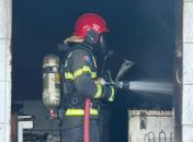 Incêndio de grandes proporções destrói pavimentos de estabelecimento comercial e deixa funcionária ferida, em Arapiraca; veja vídeos