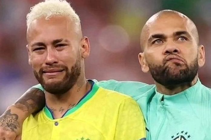 Neymar diminuiu pela metade o tempo de cadeia de Daniel Alves, por estupro, ao pagar a multa da lei espanhola