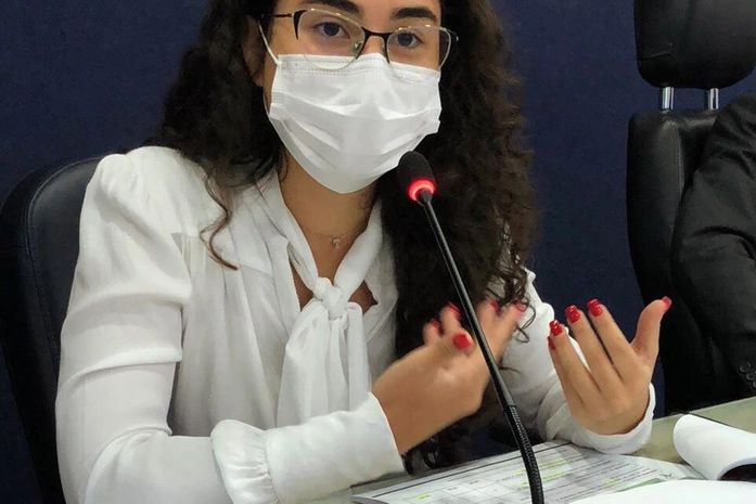 Teca Nelma denuncia falta de itens de higiene nas unidades de acolhimento da prefeitura