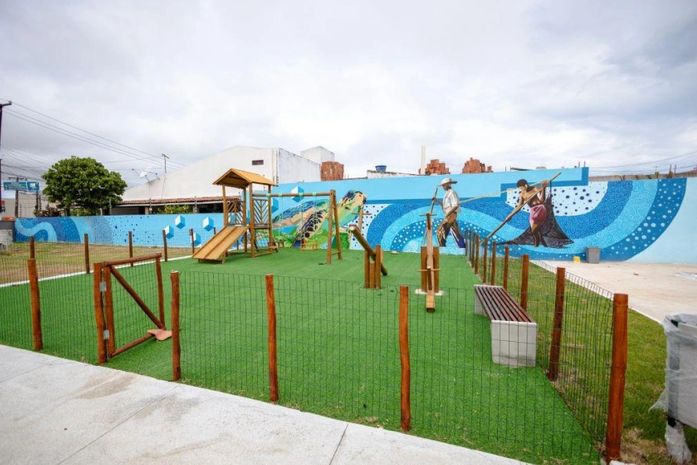 Revitalização da Praça Dona Constança atinge 90% de execução da obra