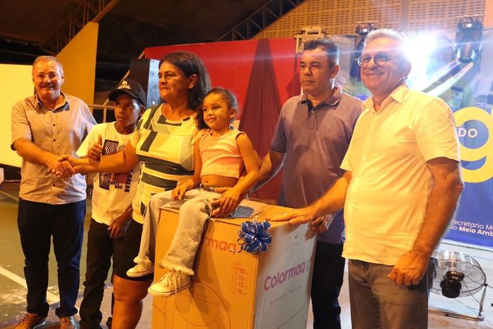 No Dia do Gari, Prefeitura de Taquarana faz homenagem aos profissionais da limpeza urbana